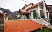 Get Green Cottages Manali online