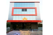 Get Hotel Una Smart Grandeur, Pune 