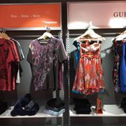 Branded apparel store in paschim vihar, branded clothes in west delhi, i