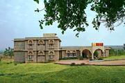 Get Hotel Tana Bana - MPTDC  in Chanderi with Class Accommodation.