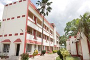 Get Shantiniketan Tourist Lodge (WBTDC) in, Birbhun with Class Accommod