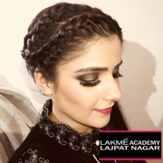 Top 10 HairDressing Courses in Delhi | Lakme Lajpat Nagar