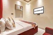 rooms near rajiv gandhi cancer hospital